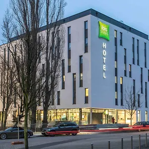 ibis-styles-stuttgart-vaihingen.stuttgart-hotel.com/